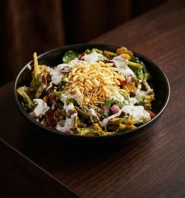 Bhel Palak Chaat.